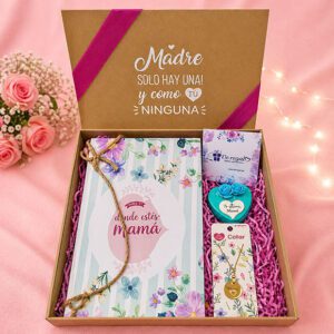 Box regalo Día de la Madre con joya y flores – delivery Lima
